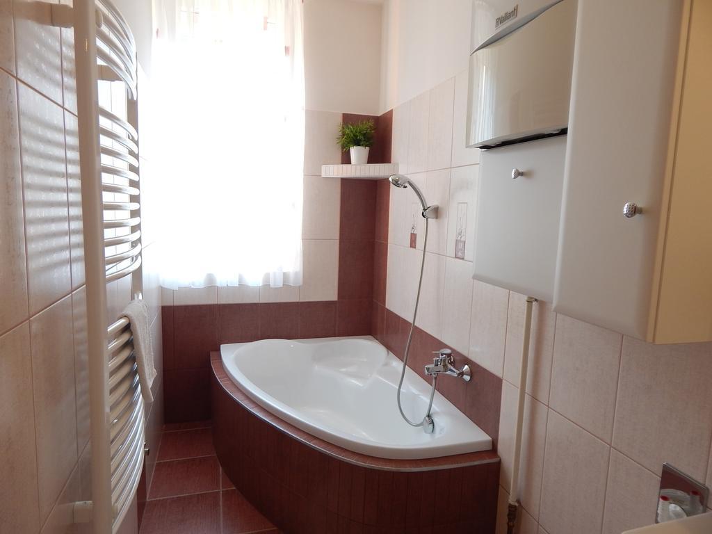 Boros Apartman Kőszeg Dış mekan fotoğraf